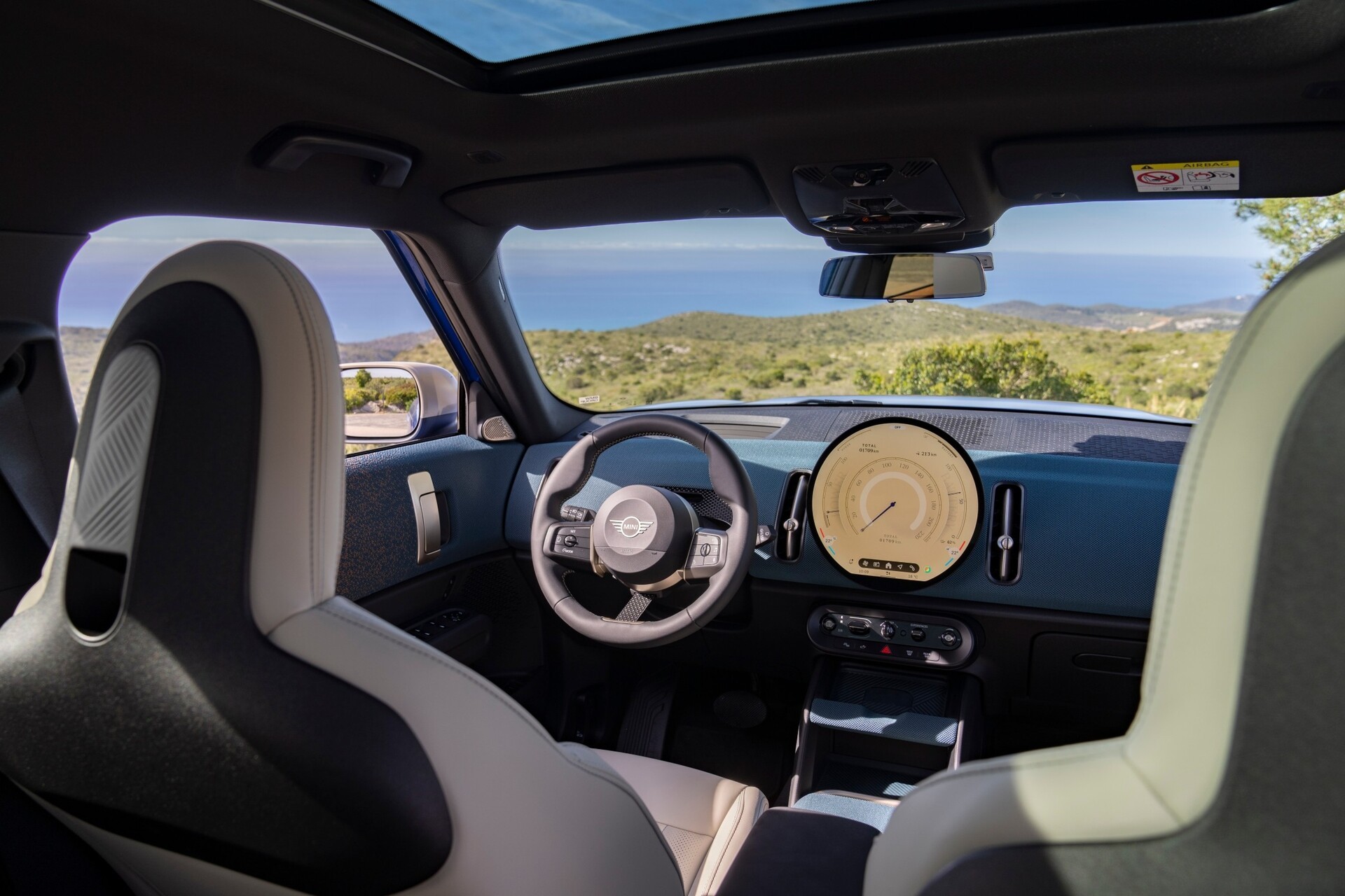 Interior do MINI Countryman E.